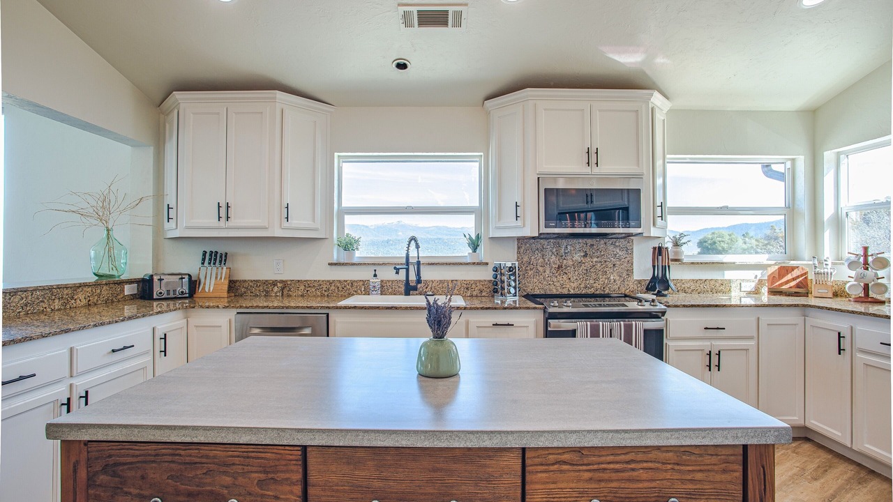 Photo of Kitchen in Oakhurst