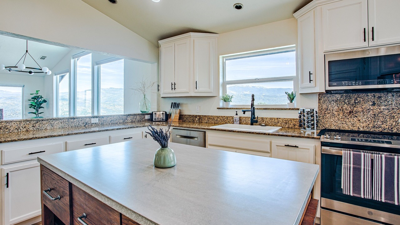Photo of Kitchen in Oakhurst