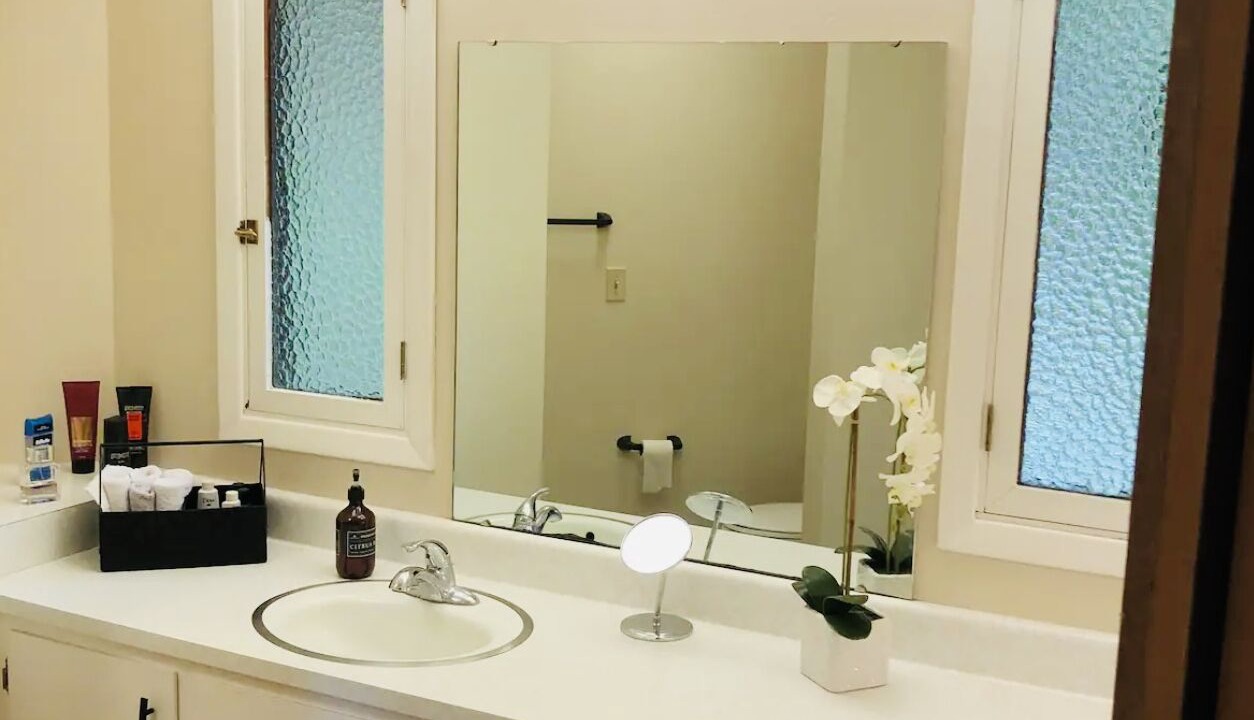 Photo of Bathroom in Cold Springs