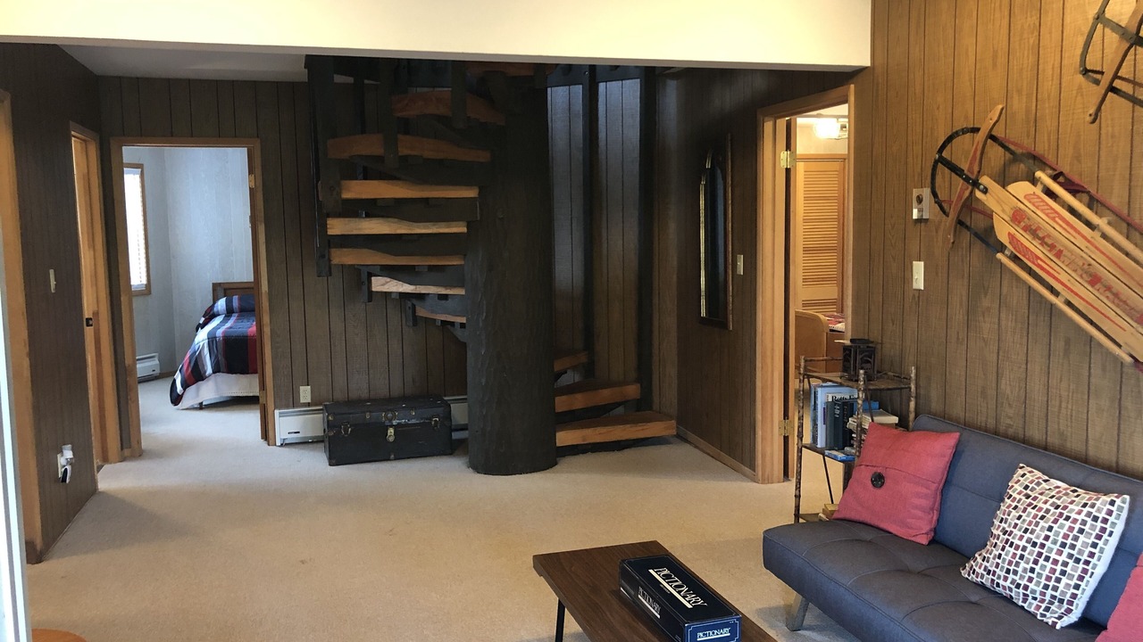 Photo of Bedroom in Cold Springs