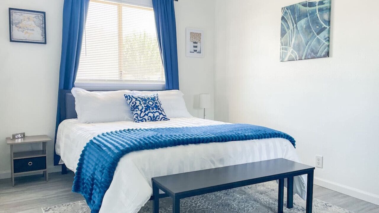 Photo of Bedroom in Coalinga