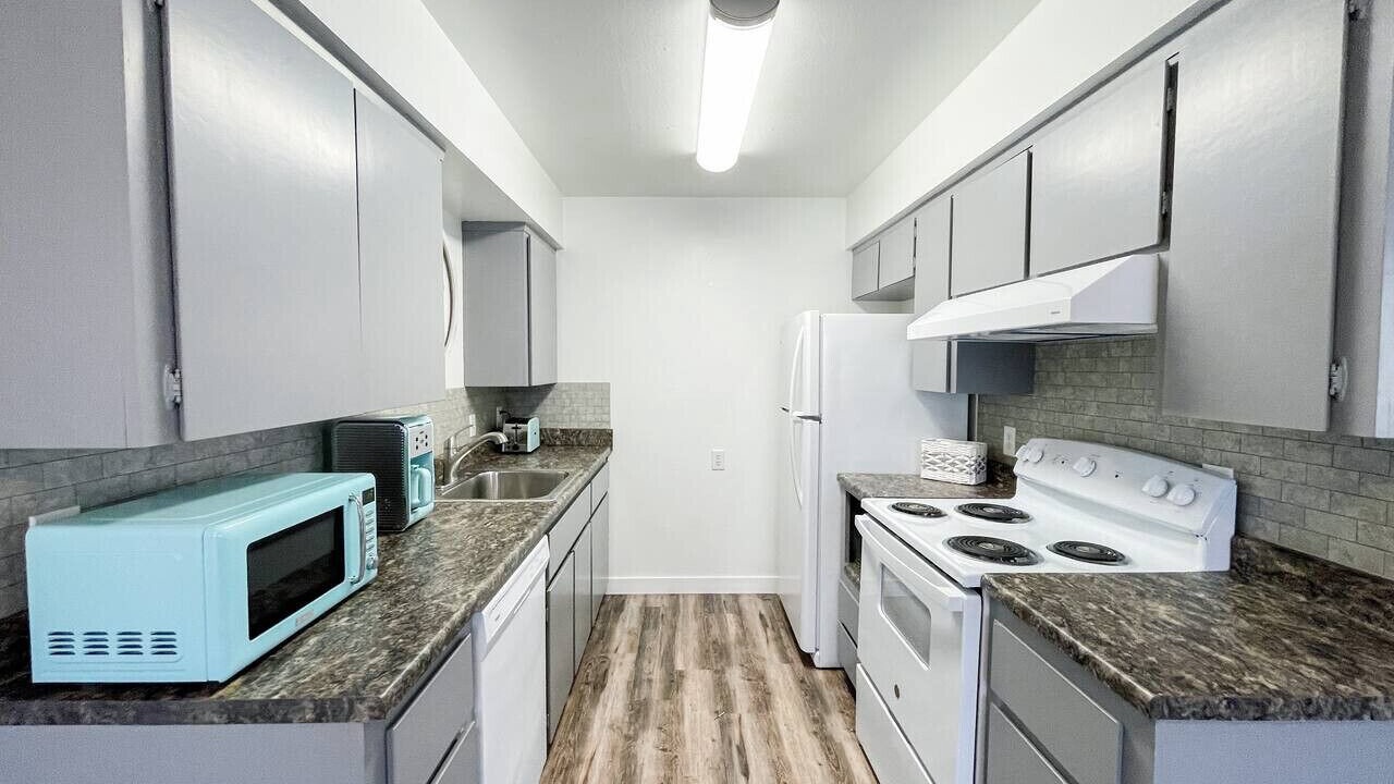 Photo of Kitchen in Coalinga
