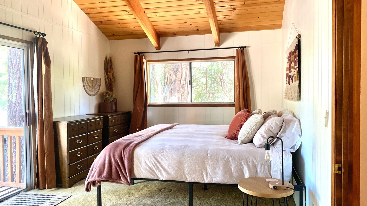 Photo of Bedroom in Ponderosa