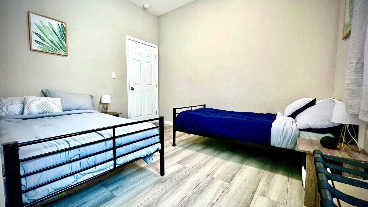 Photo of Bedroom in Willow Glen