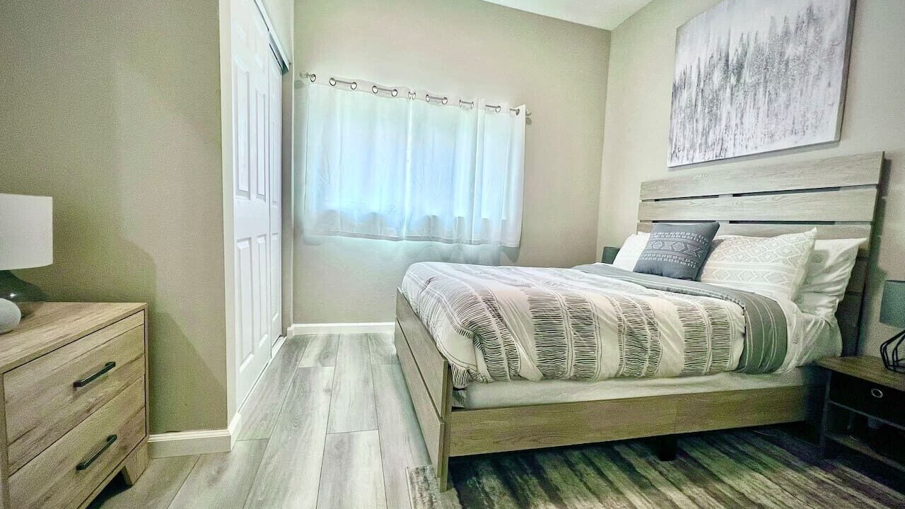Photo of Bedroom in Willow Glen