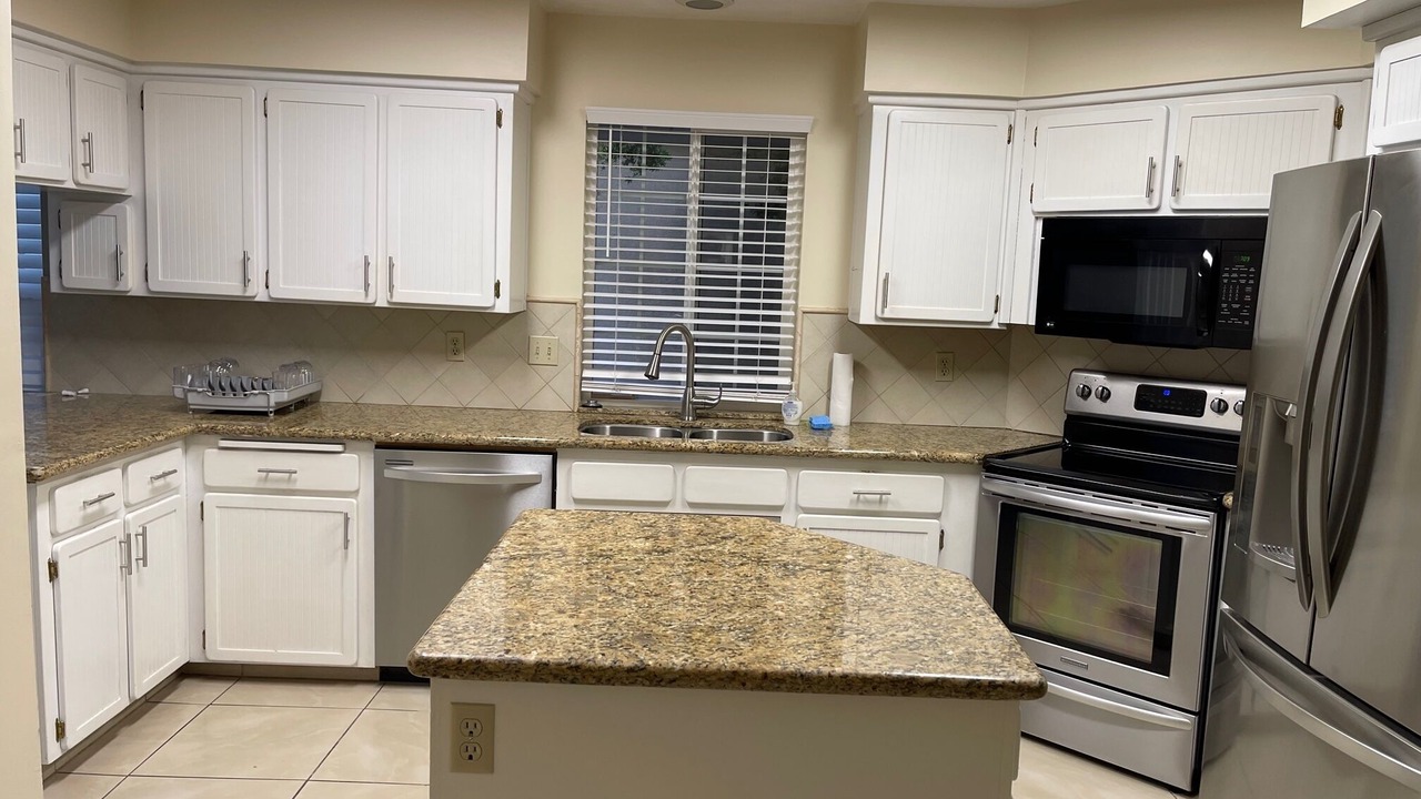 Photo of Kitchen in Raisin
