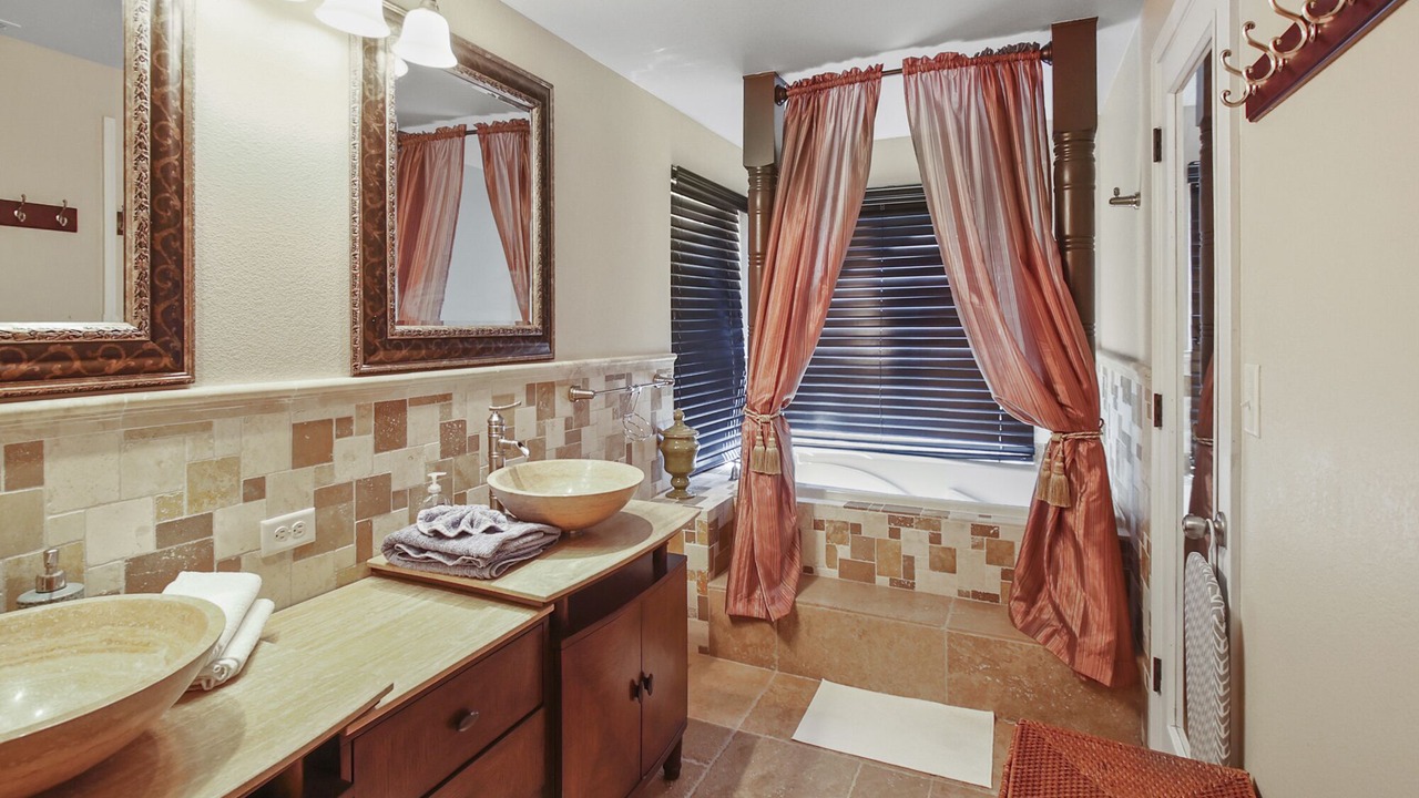 Photo of Bathroom in Lodi
