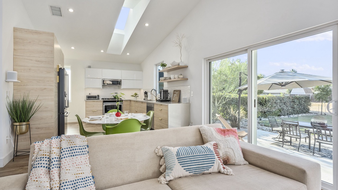 Photo of Livingroom in Sacramento