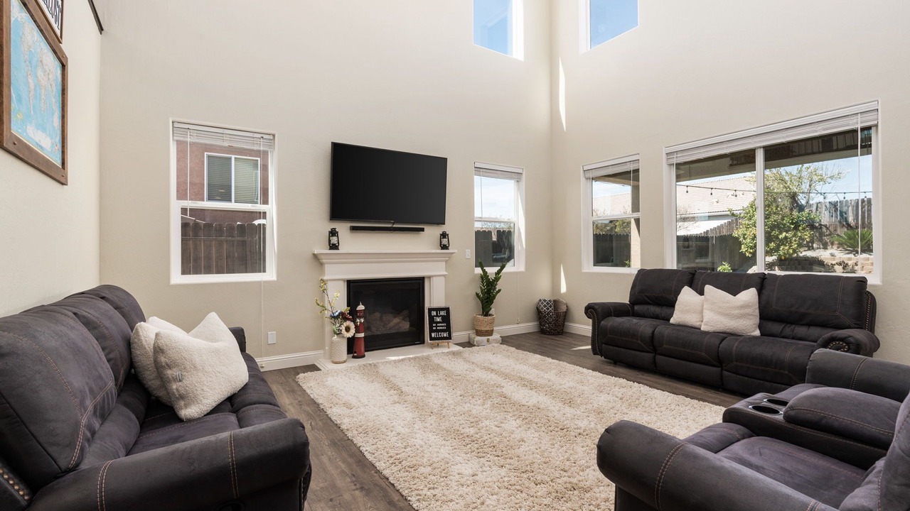 Photo of Livingroom in Friant