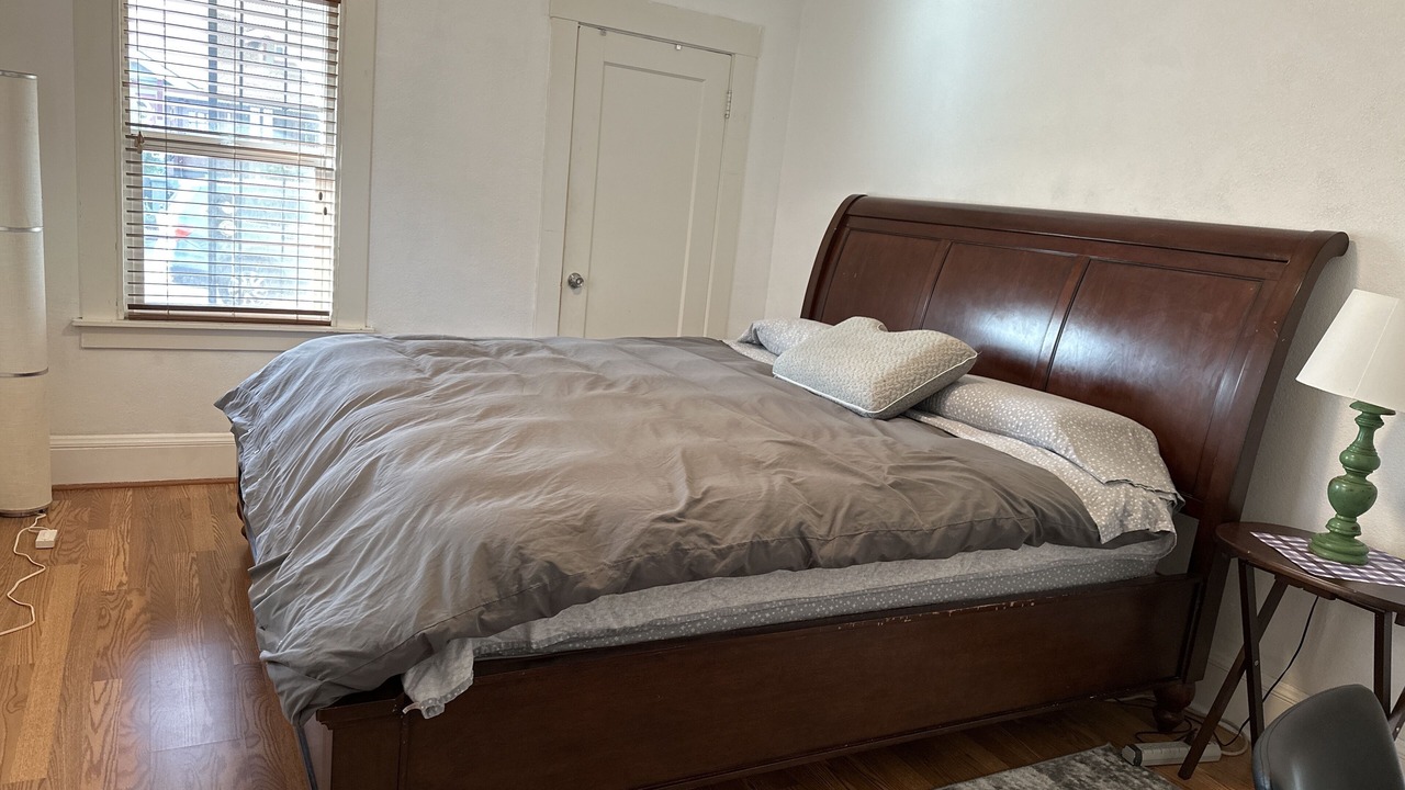 Photo of Bedroom in Estudillo Estates - Glen