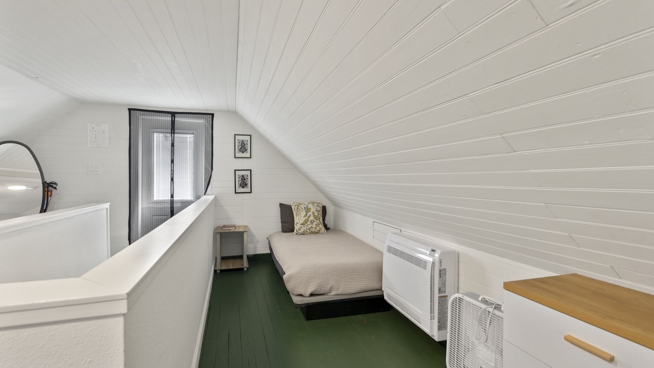 Photo of Bedroom in Napa