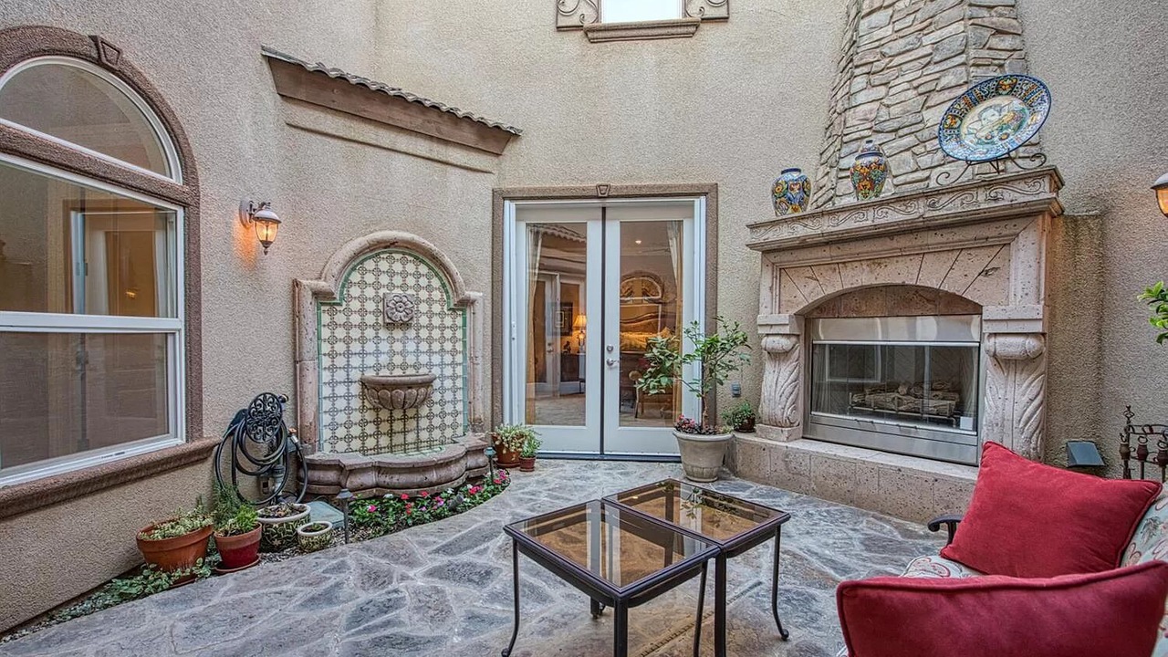 Photo of Patio Balcony in Kingsburg