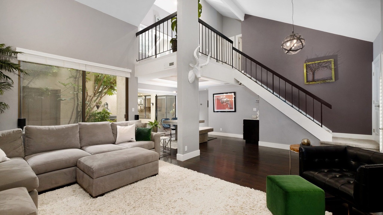 Photo of Livingroom in Walnut Creek
