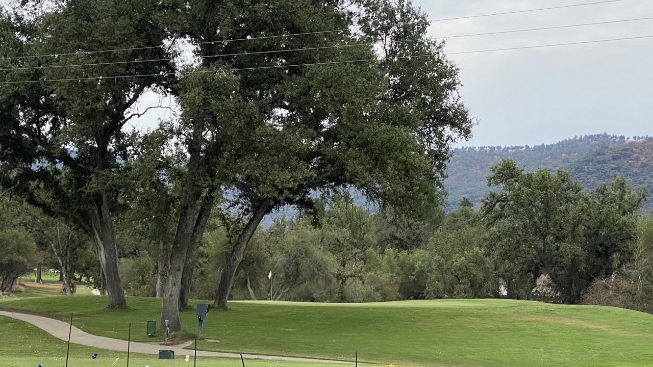 Photo of Others in Oakhurst