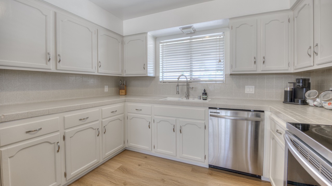 Photo of Kitchen in Raisin