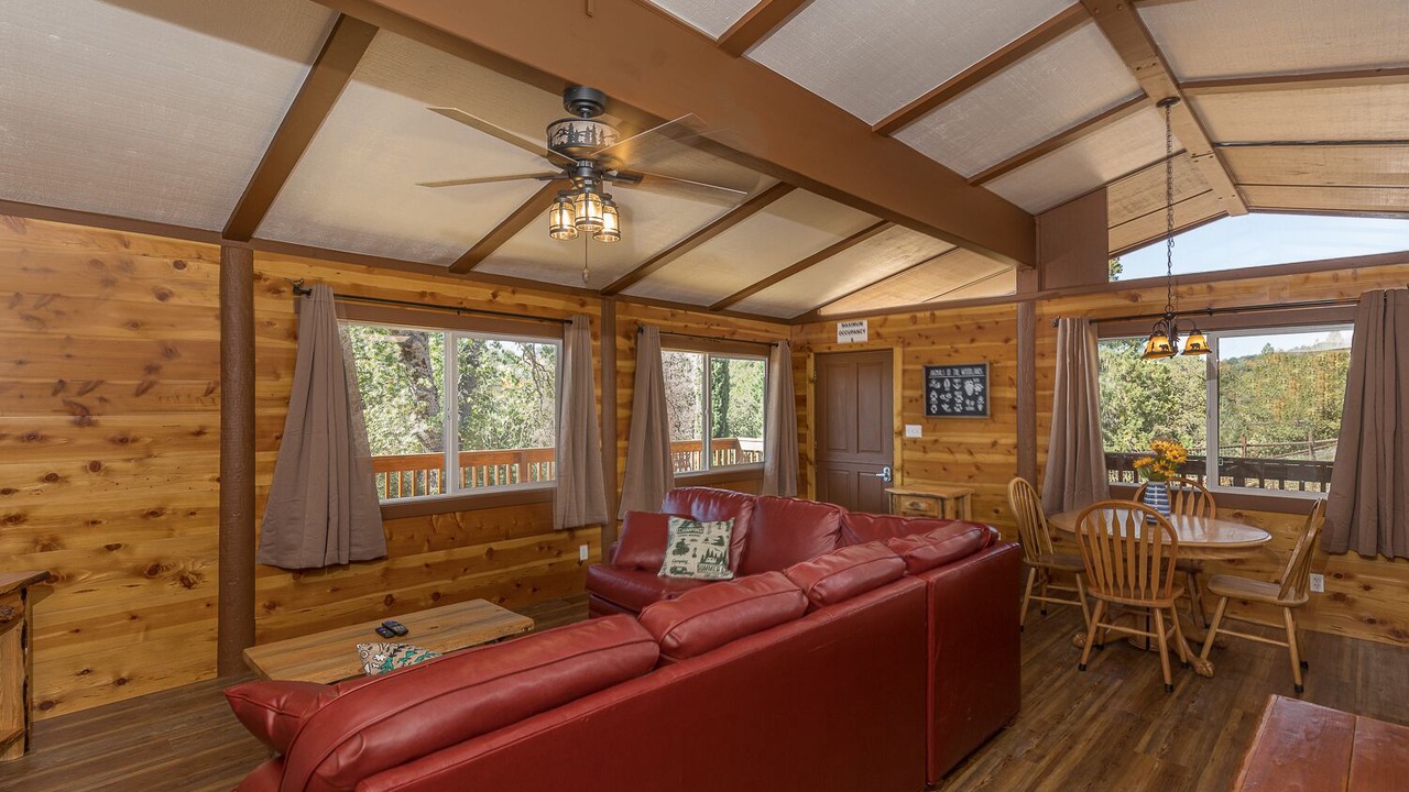 Photo of Livingroom in Mariposa