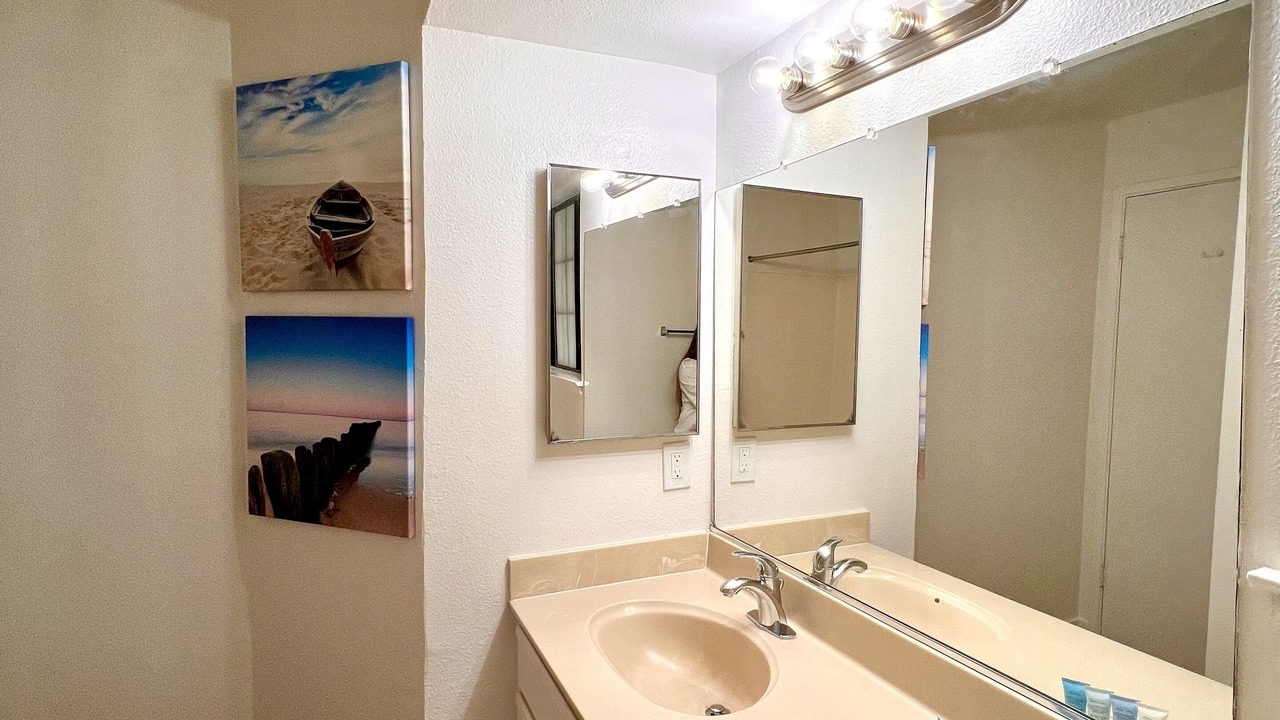 Photo of Bathroom in Del Rey Oaks