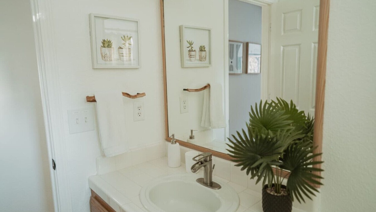 Photo of Bathroom in Ahwahnee