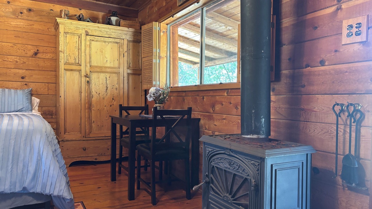 Photo of Livingroom in Three Rivers