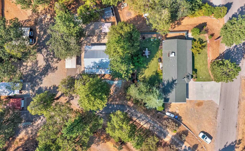 Photo of Outdoor in Oakhurst