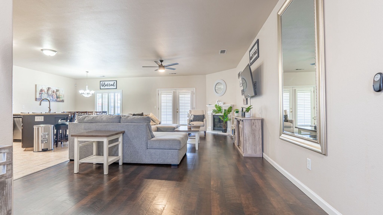 Photo of Livingroom in Selma