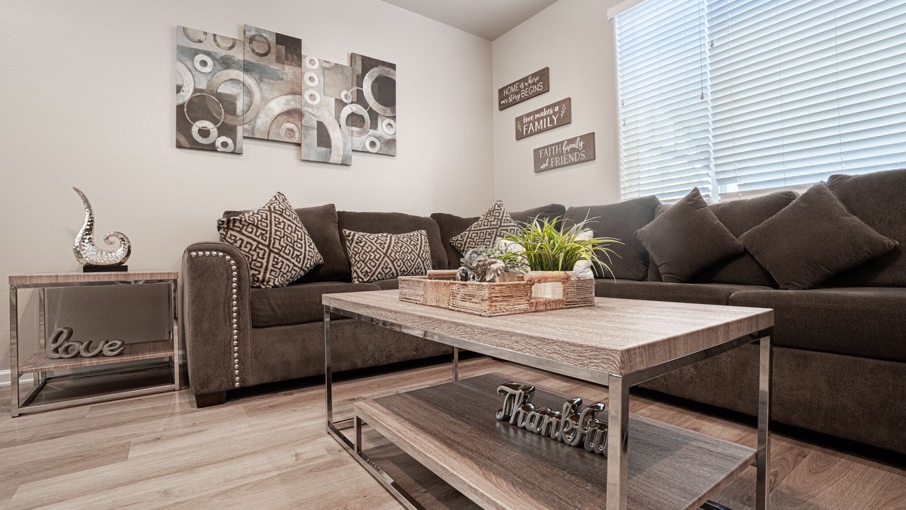 Photo of Livingroom in Roosevelt