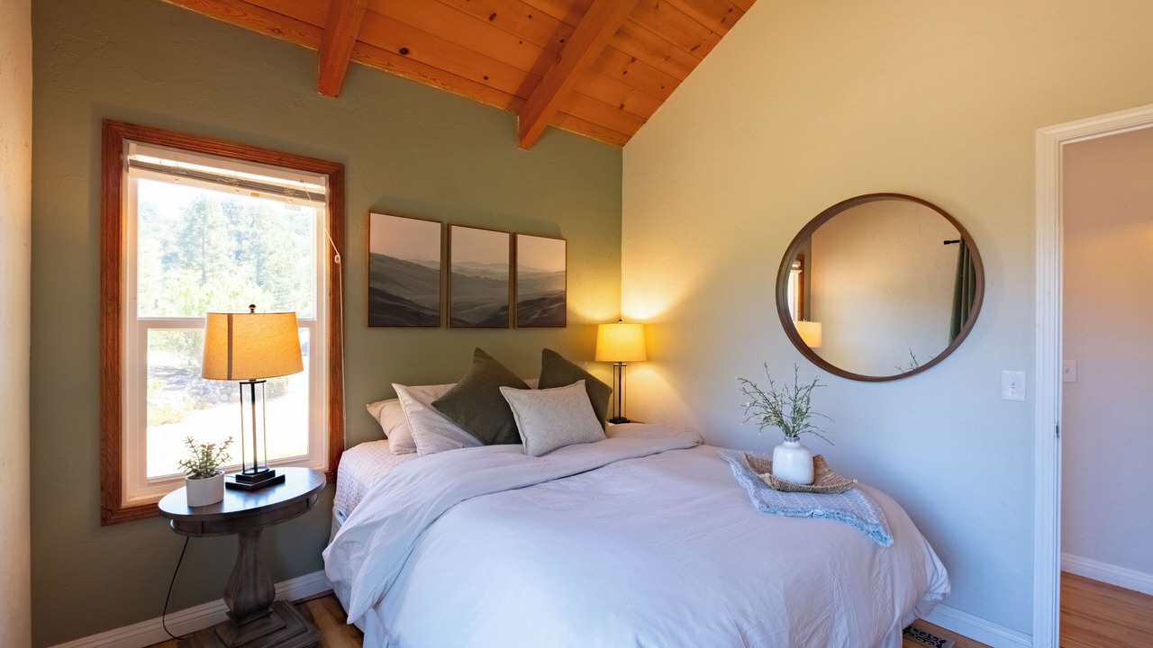 Photo of Bedroom in Carmel Valley