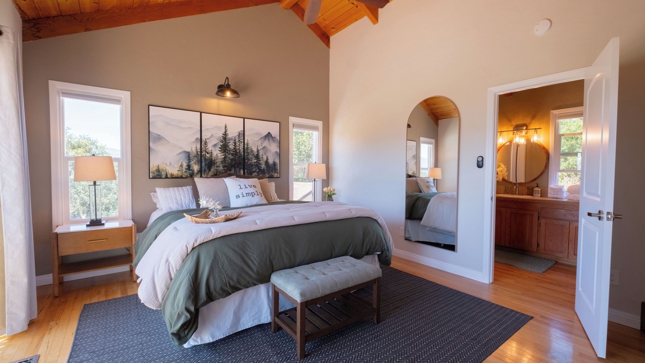 Photo of Bedroom in Carmel Valley
