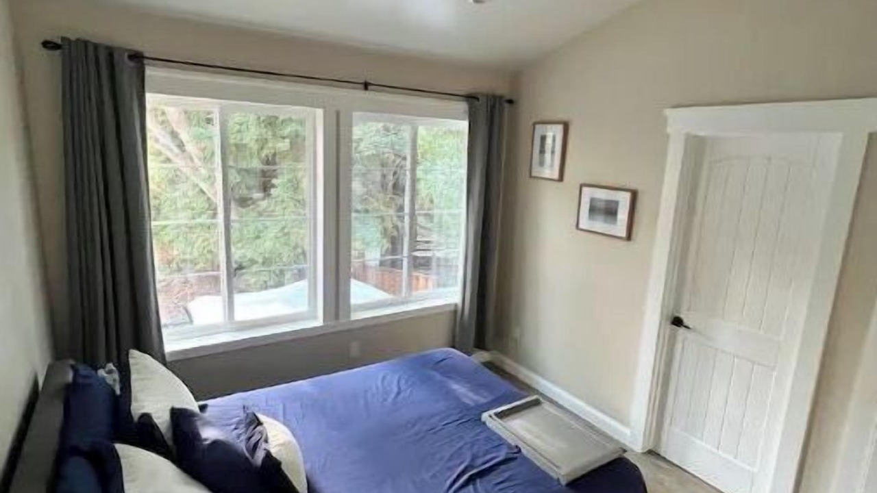 Photo of Bedroom in Alamo