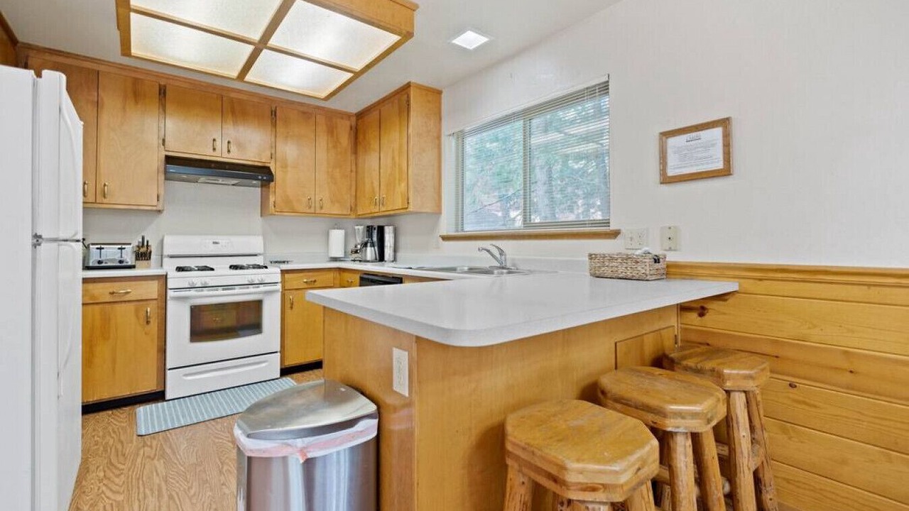 Photo of Kitchen in Strawberry