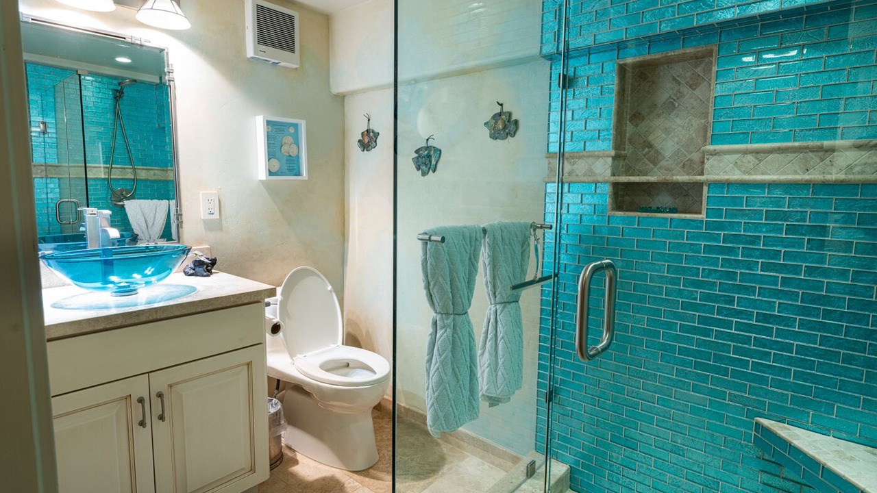 Photo of Bathroom in La Selva Beach