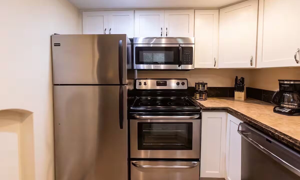Photo of Kitchen in Ridgecrest