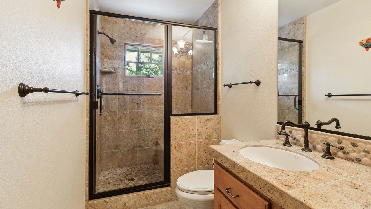 Photo of Bathroom in Groveland