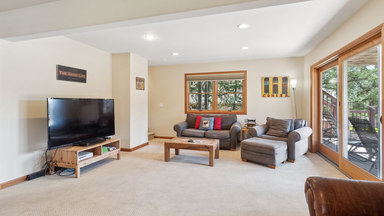 Photo of Bedroom in Groveland