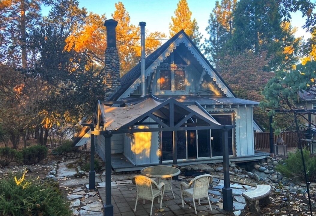 Photo of Outdoor in Oakhurst