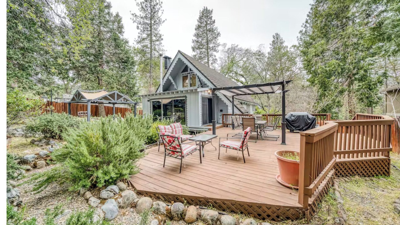 Photo of Outdoor in Oakhurst