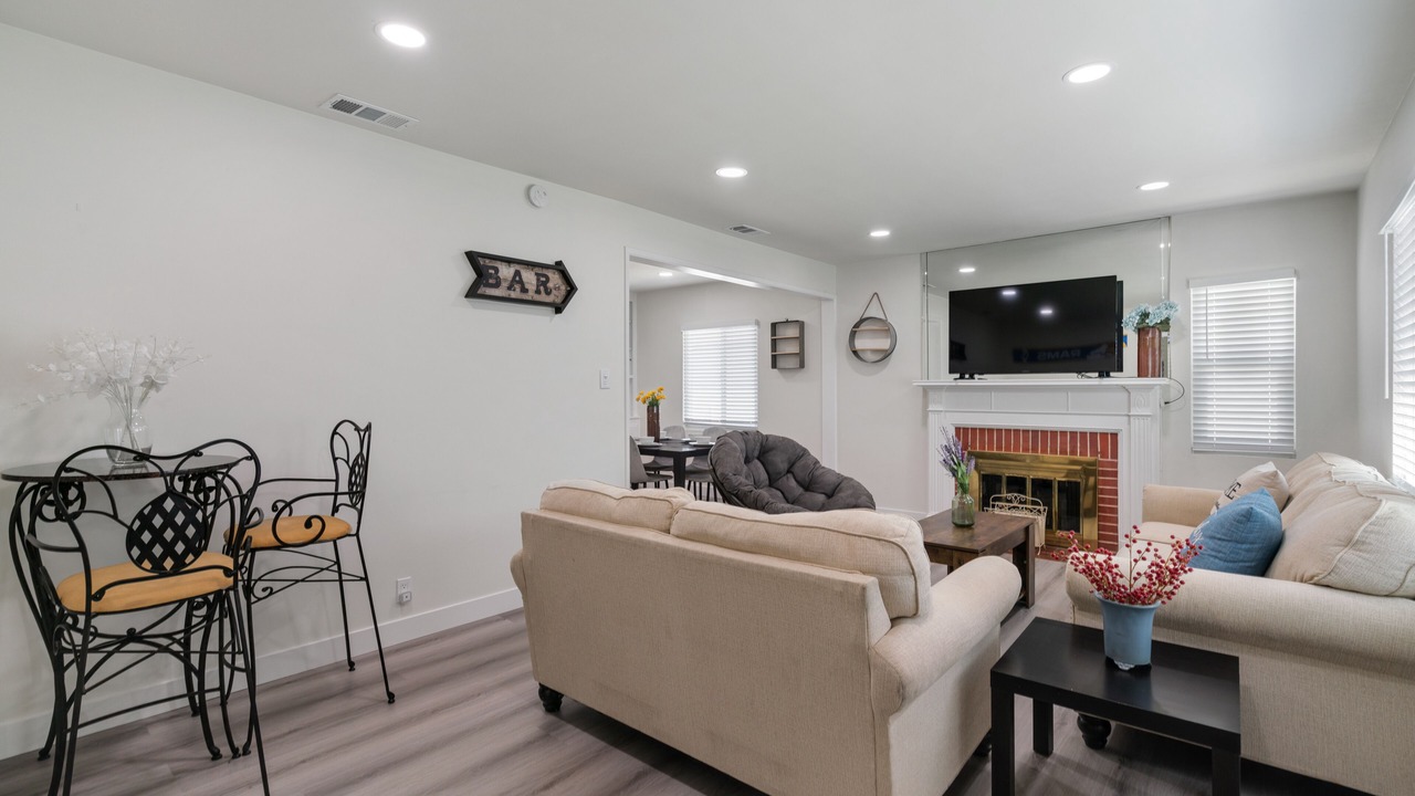 Photo of Livingroom in Alhambra