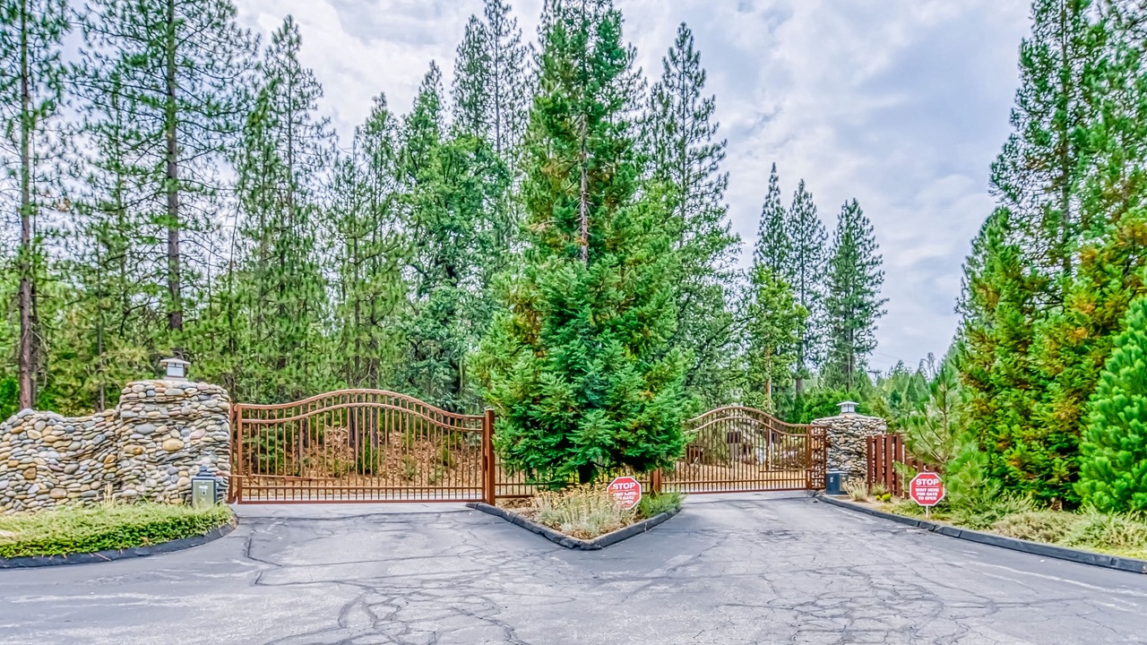 Photo of Outdoor in Bass Lake