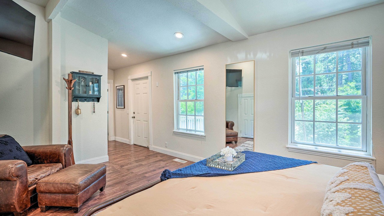 Photo of Bedroom in Nevada City
