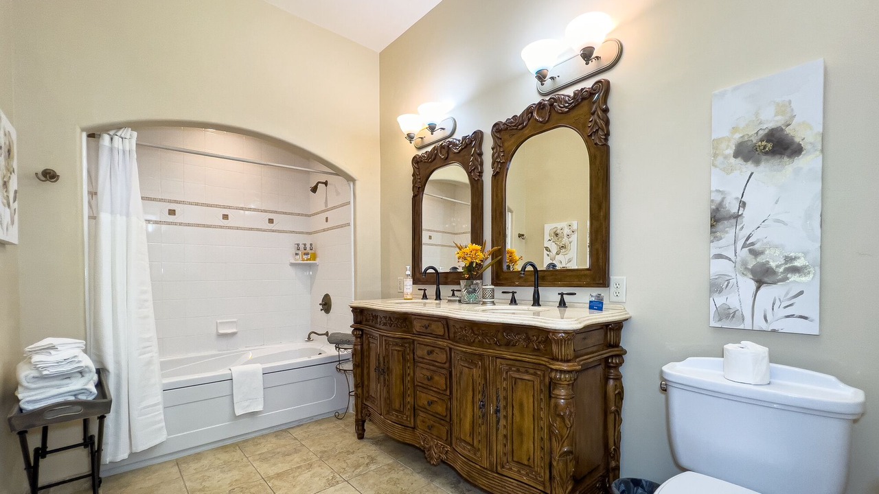 Photo of Bathroom in Salinas