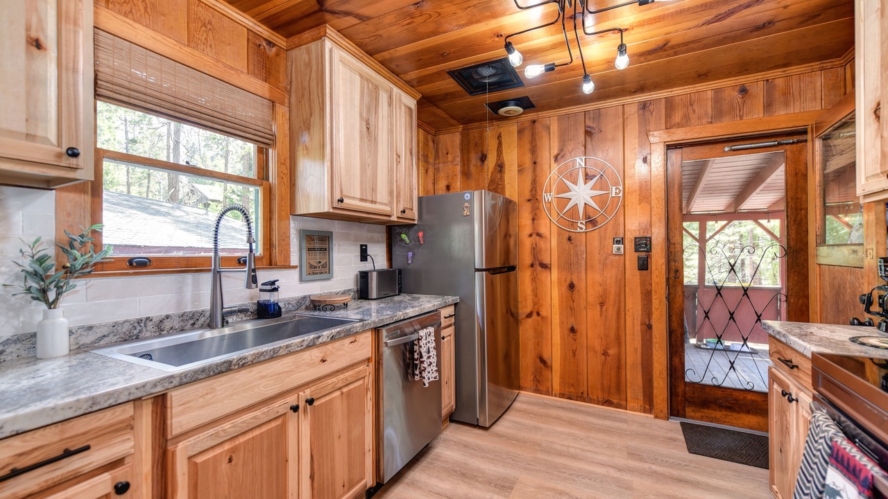Photo of Kitchen in Sierra Village