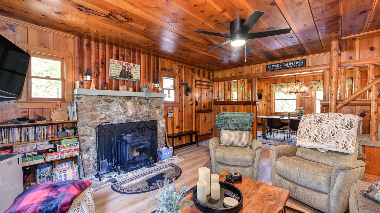 Photo of Livingroom in Sierra Village