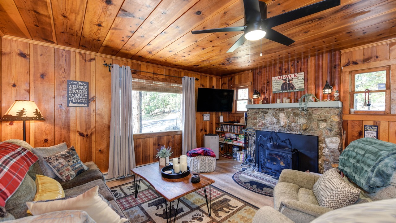 Photo of Livingroom in Sierra Village