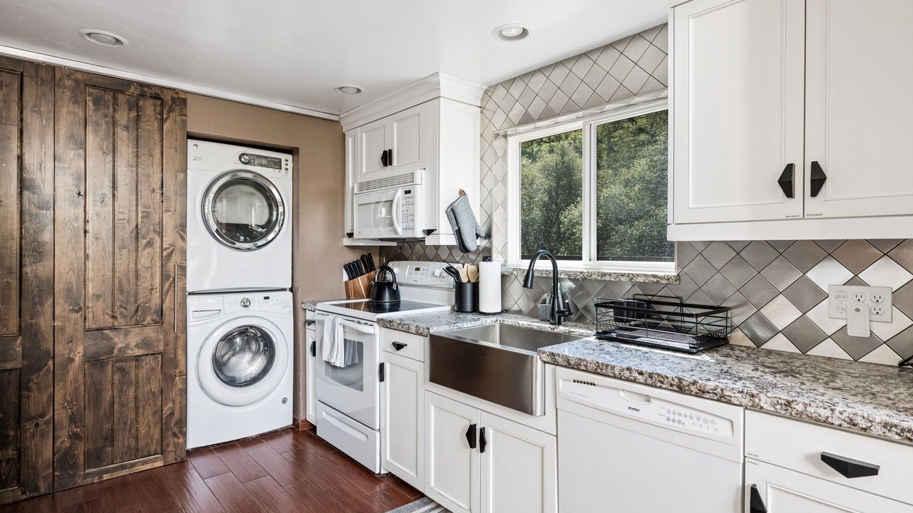Photo of Kitchen in Three Rivers