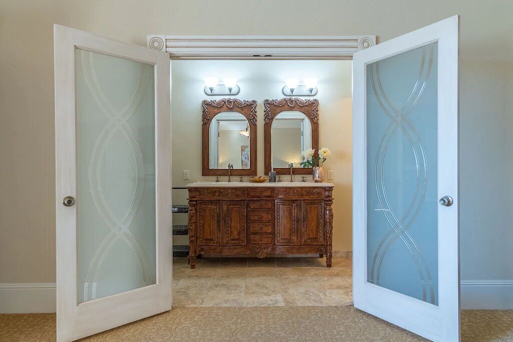 Photo of Bathroom in Salinas