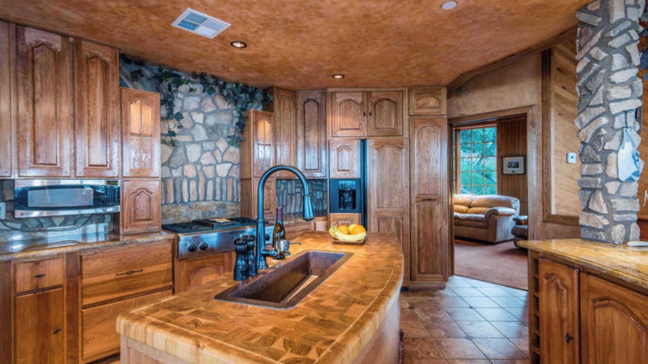 Photo of Kitchen in Templeton