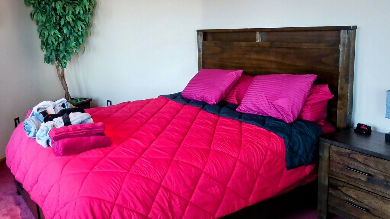Photo of Bedroom in Templeton