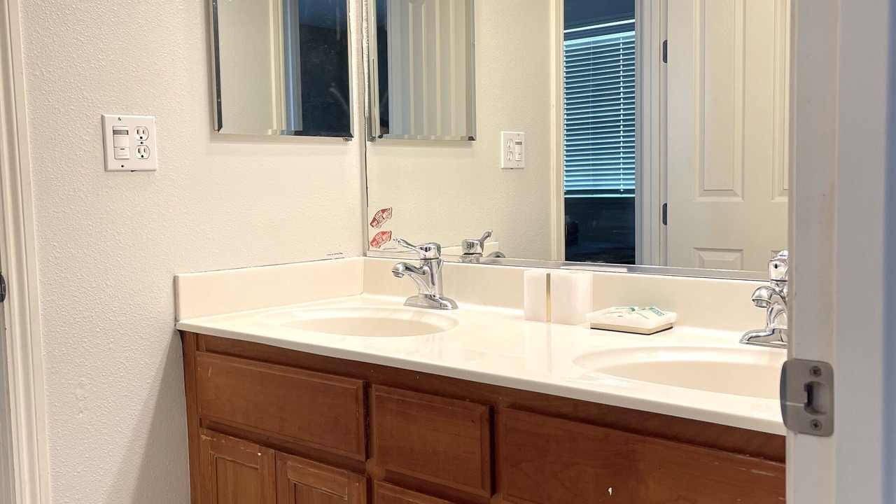 Photo of Bathroom in Visalia