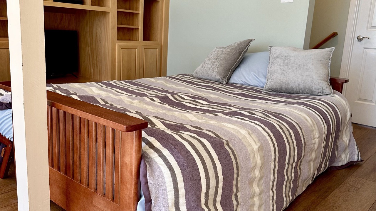 Photo of Bedroom in Marine Terrace