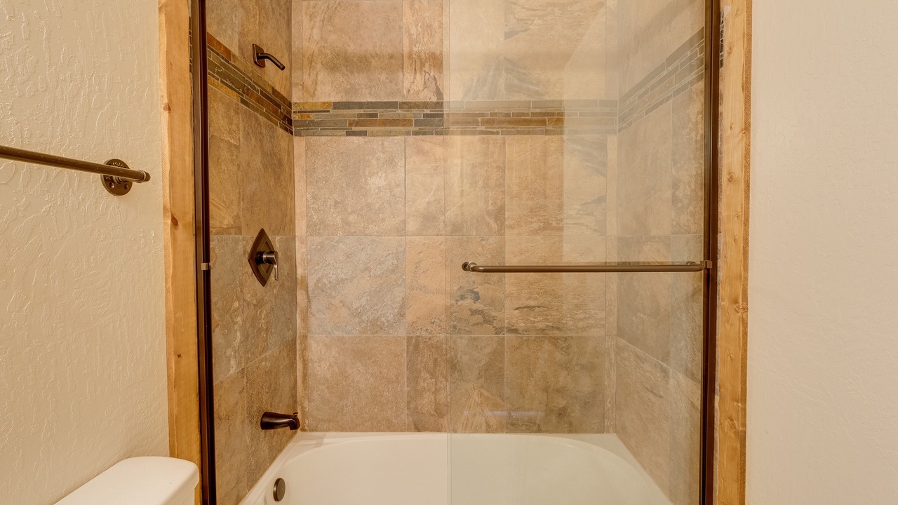 Photo of Bathroom in Glencoe